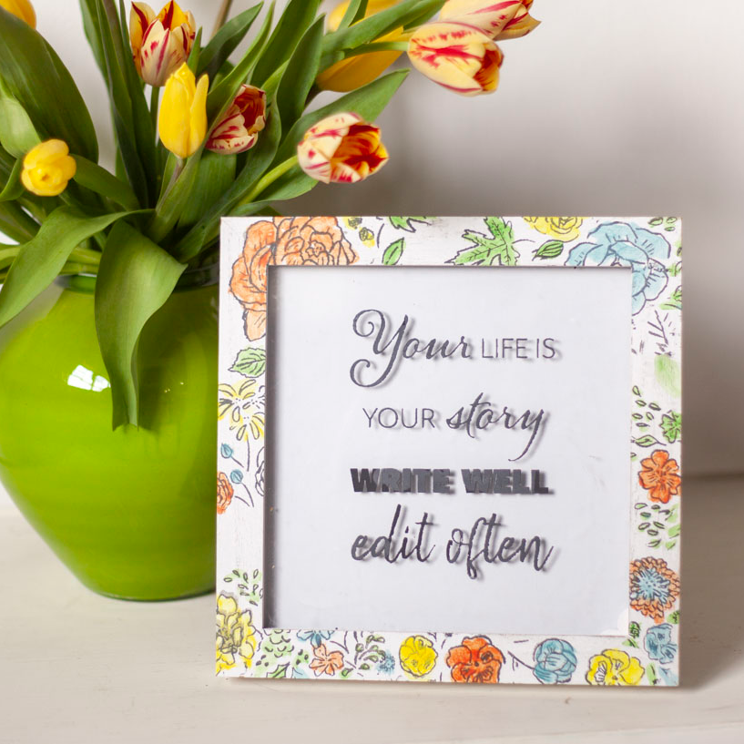 MAKE YOUR OWN CUSTOM FLORAL FRAME