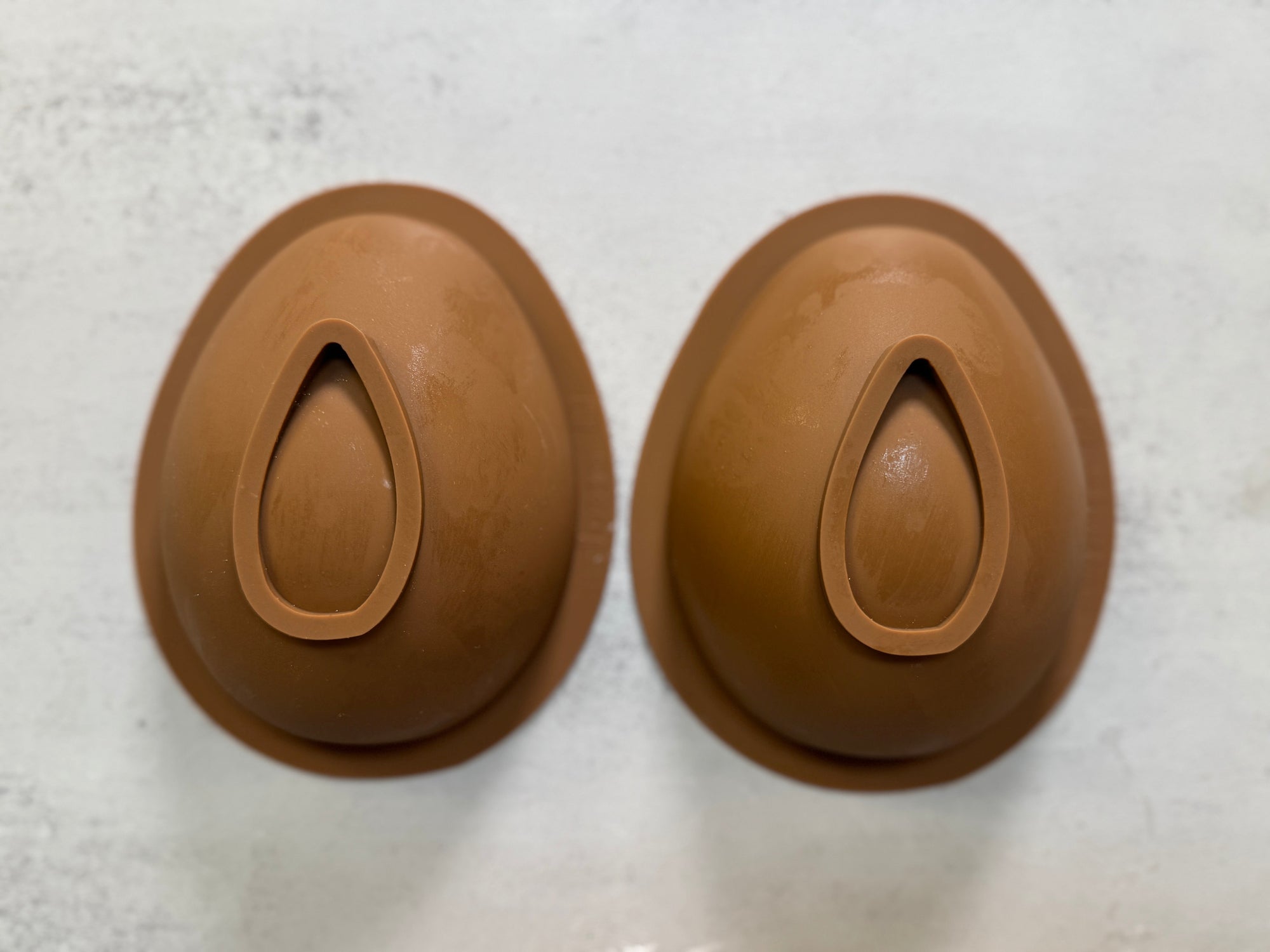 4" Golden Egg Mold (2pc Mold)