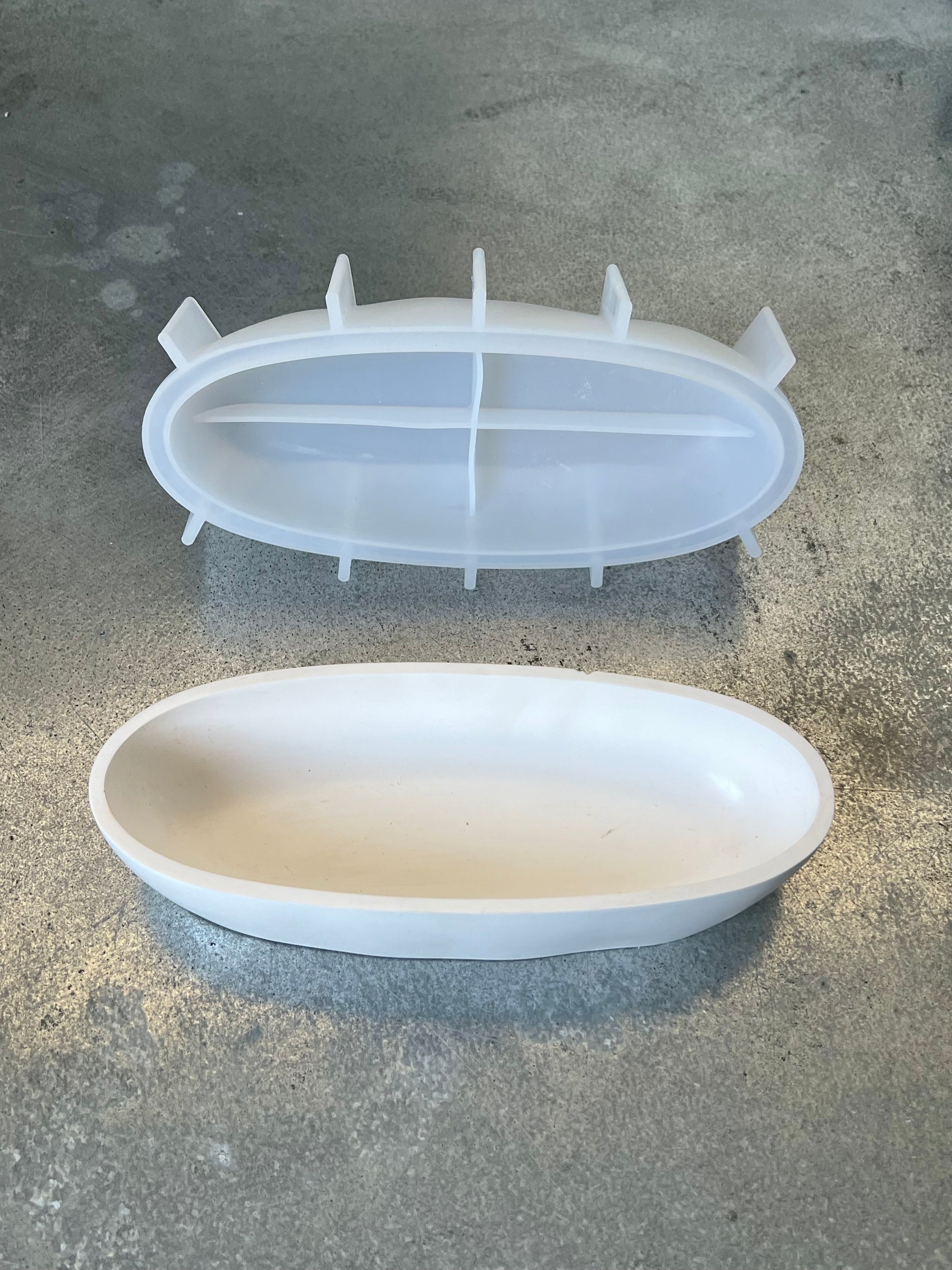 Small Oval Tray Mold